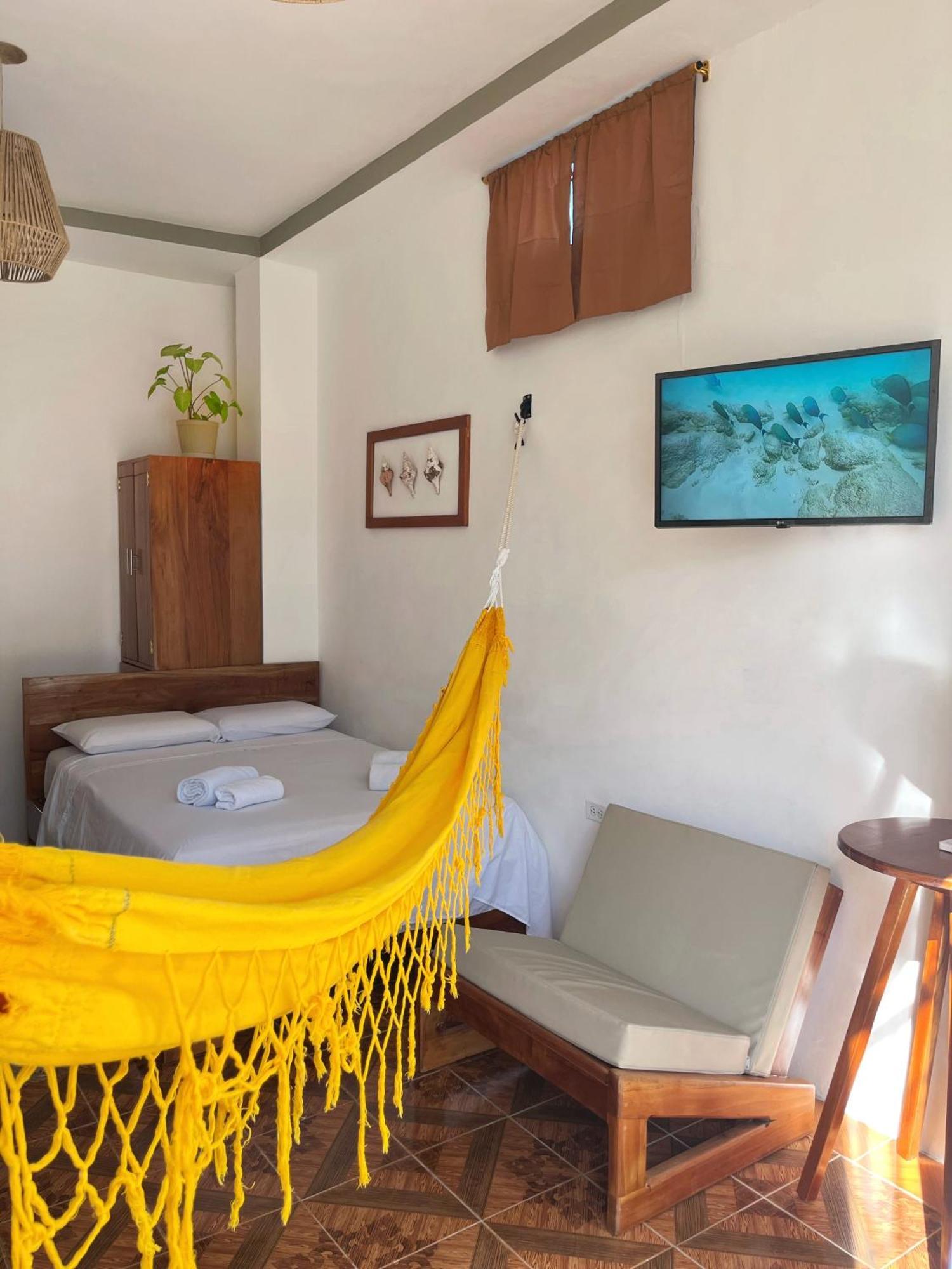 El Encanto De Mimi Puerto Ayora  Luaran gambar
